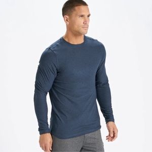 NWOT Vuori Strato Tech